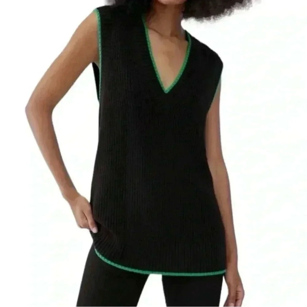 Aritzia Babaton Sherman Sweater Vest 2XS